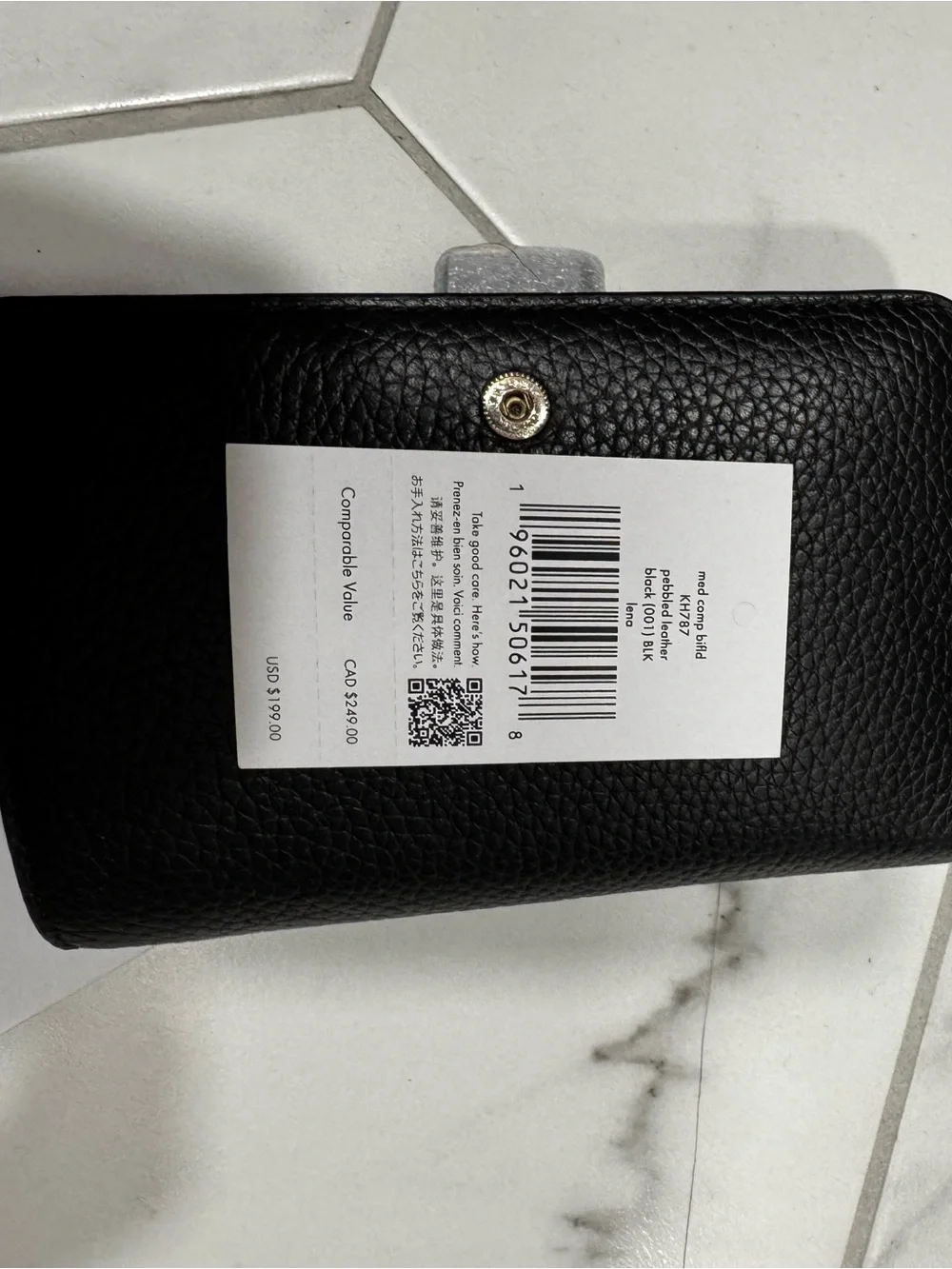kate spade Black Pebbled Leather Zip Wallet with Gold Logo